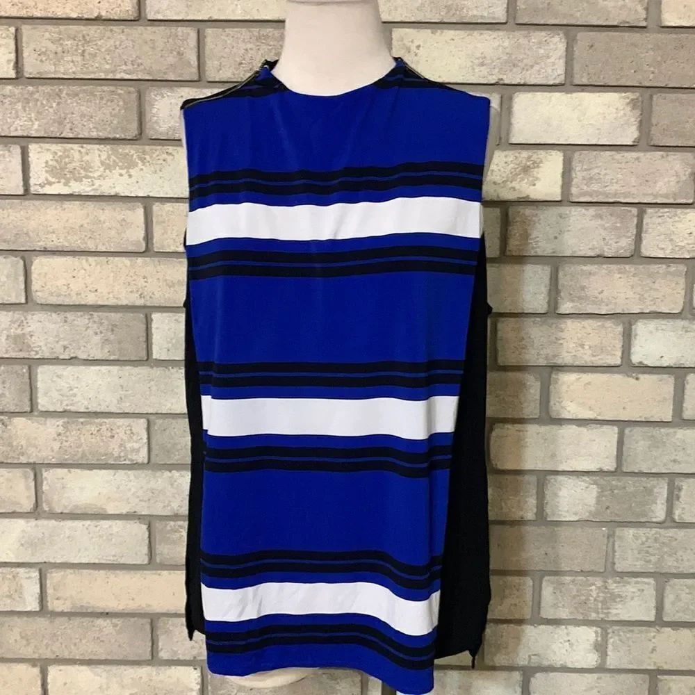 3for$20 sleeveless blouse Xl runs smaller towards large
